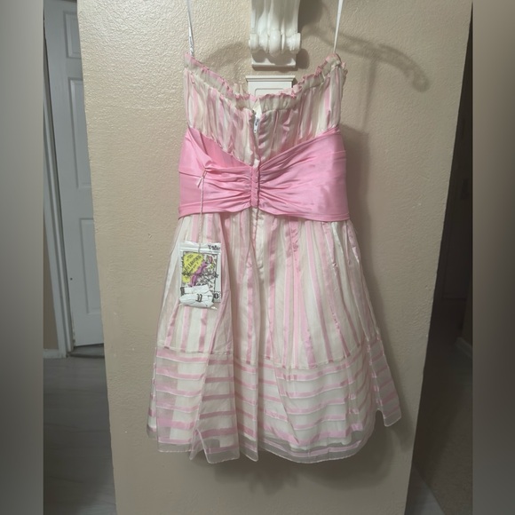 Betsey Johnson hPink and White Dress. - Picture 3 of 11